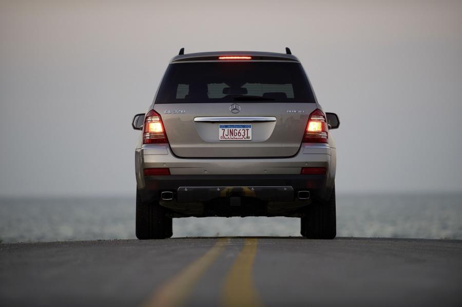  Mercedes-Benz GL-Class 2007 года  (фото 7 из 247)